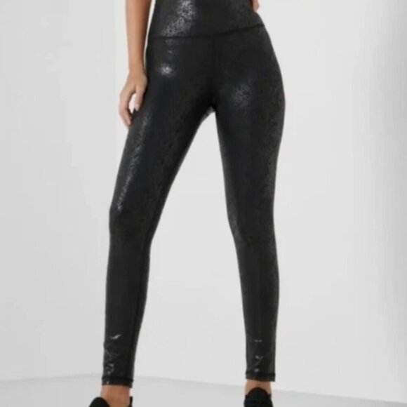 Off-Line by Aerie Women's Small Black Fitted Athletic Stretch Workout Yoga Pants - Picture 1 of 7